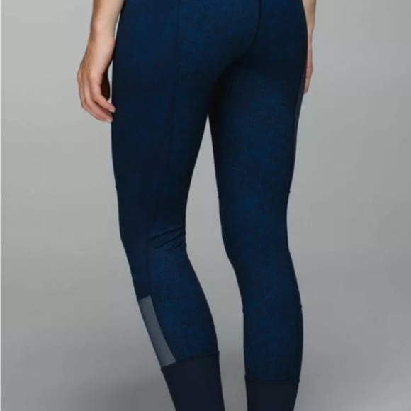 Lululemon Wunder Under Twist Inkwell Sashiko Patchwork Leggings Size 4 Women’s - Picture 4 of 16